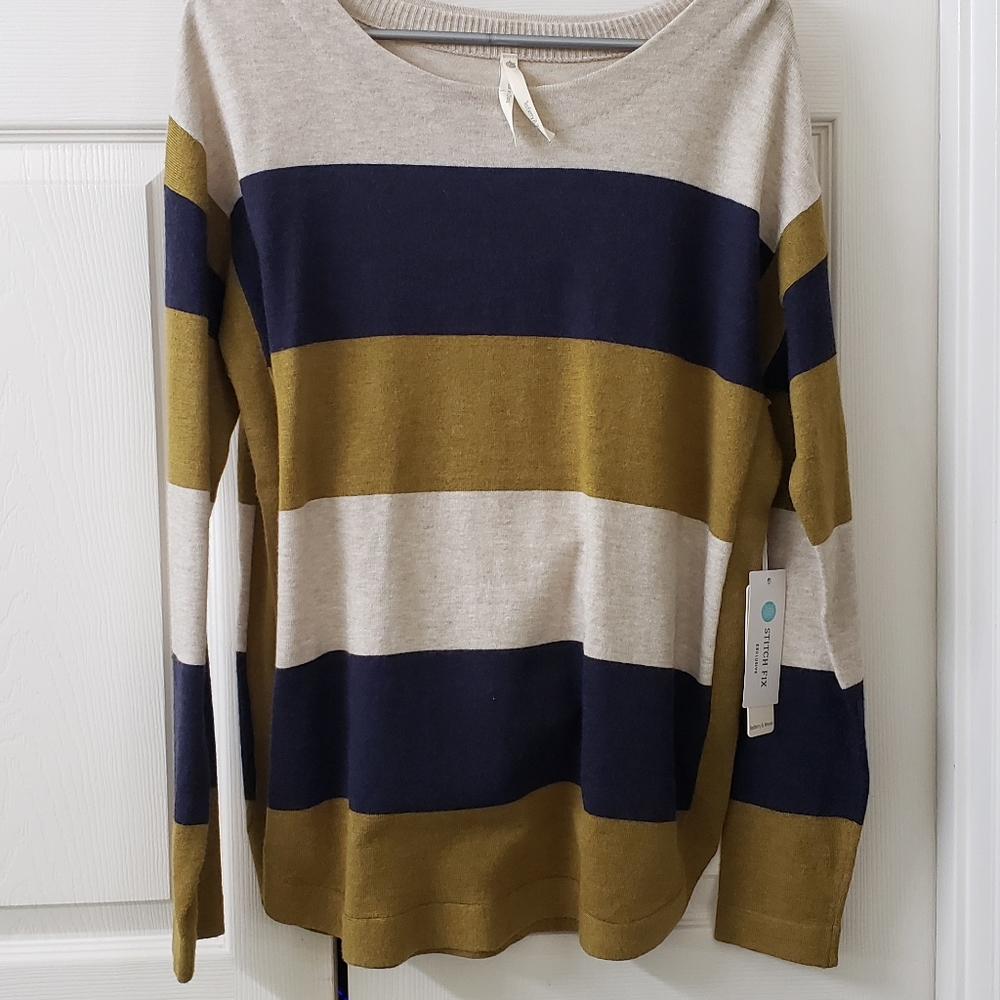 Teeberry & Weave Navy Olive Cream Sweater